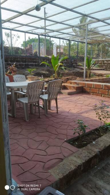 Mars Jungle Adventure Stud Farm With Private Jacuzzi Villa Narsinge Eksteriør bilde
