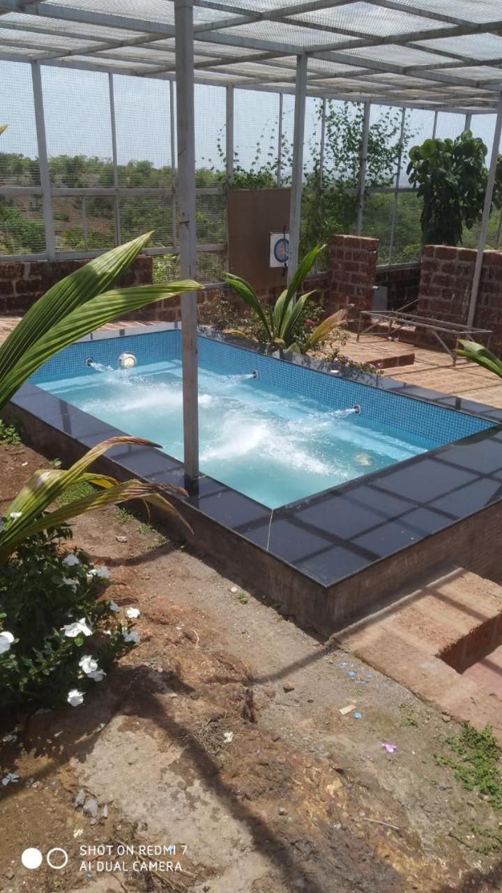 Mars Jungle Adventure Stud Farm With Private Jacuzzi Villa Narsinge Eksteriør bilde